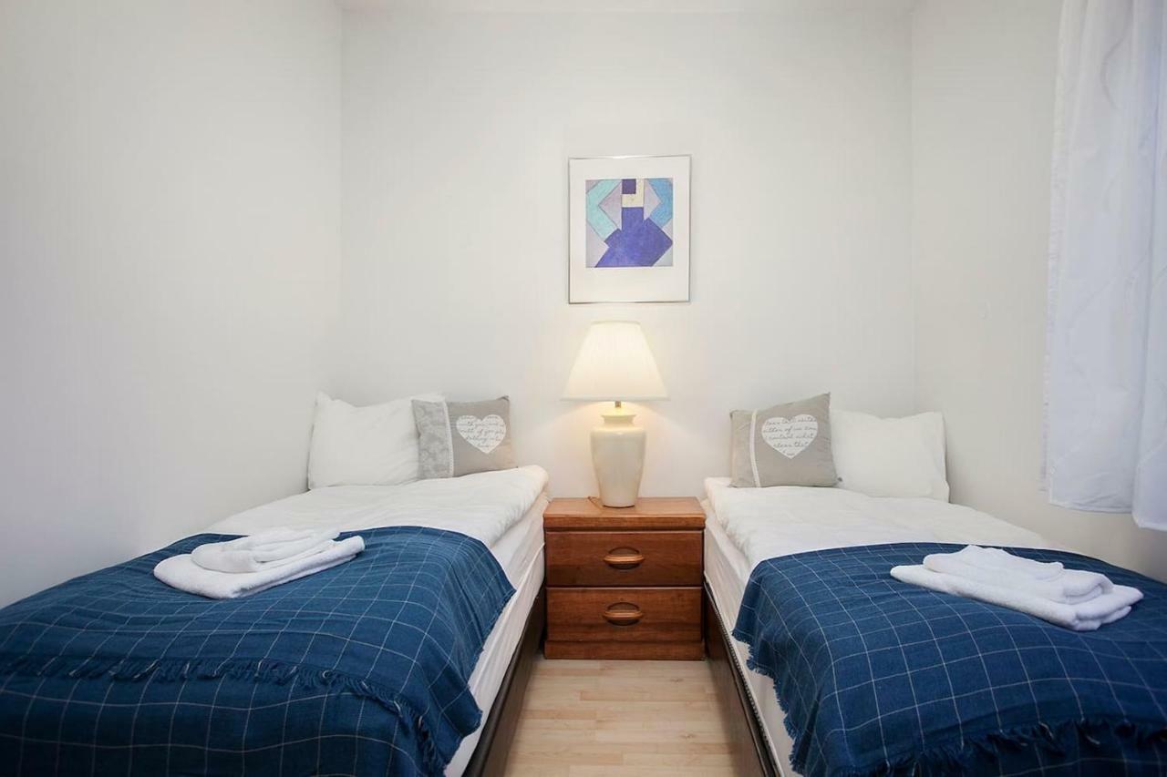 Cozy 3 Bedroom House Near The Blue Lagoon Njarthvik Ngoại thất bức ảnh